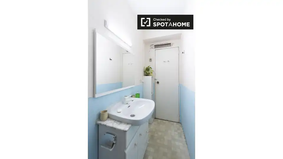 Bany de Apartament per a compartir en Madrid amb Aire condicionat i Terrassa