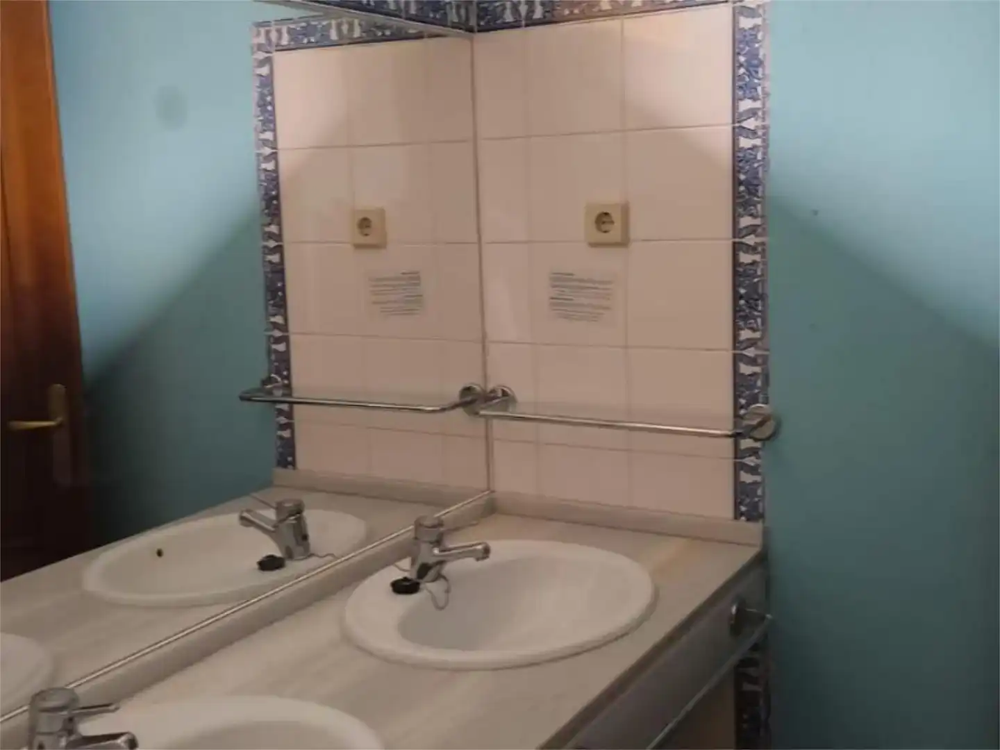 Badezimmer von Wohnungen zum Verkauf in San Fernando mit Klimaanlage und Schwimmbad