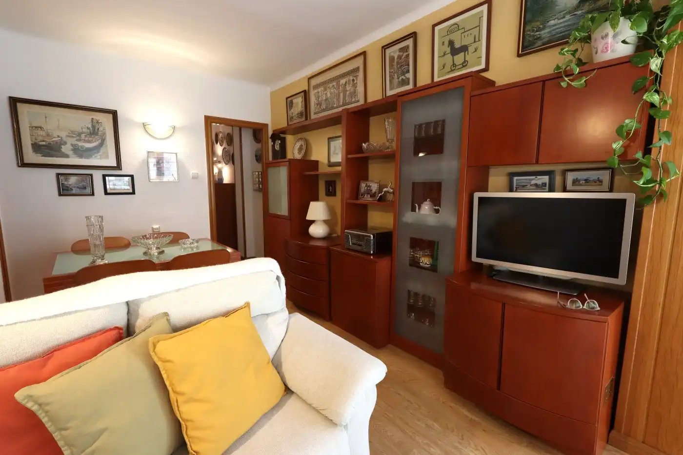 Sala d'estar de Pis en venda en Barcelona amb Balcó