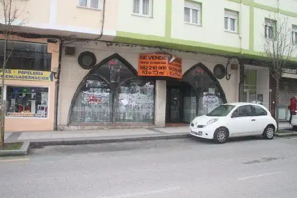 Local en venta en Santander