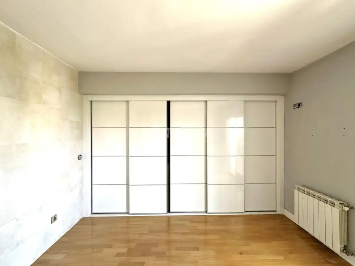 Habitación de Piso en venta en Móstoles con Calefacción y Terraza
