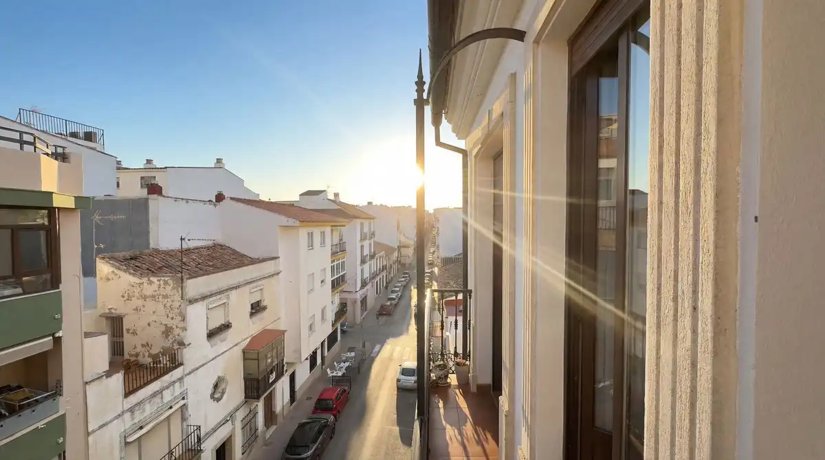 Außenansicht von Maisonette zum Verkauf in Ronda mit Klimaanlage, Terrasse und Alarm