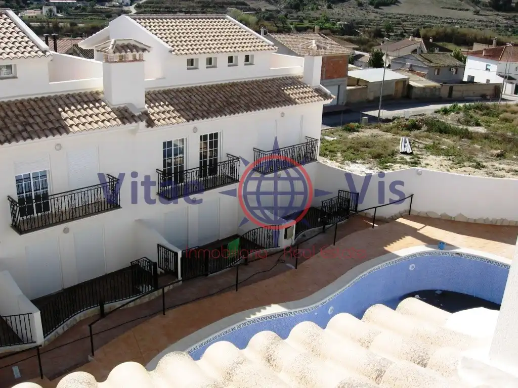 Piscina de Dúplex en venda en Lorca amb Terrassa, Moblat i Balcó
