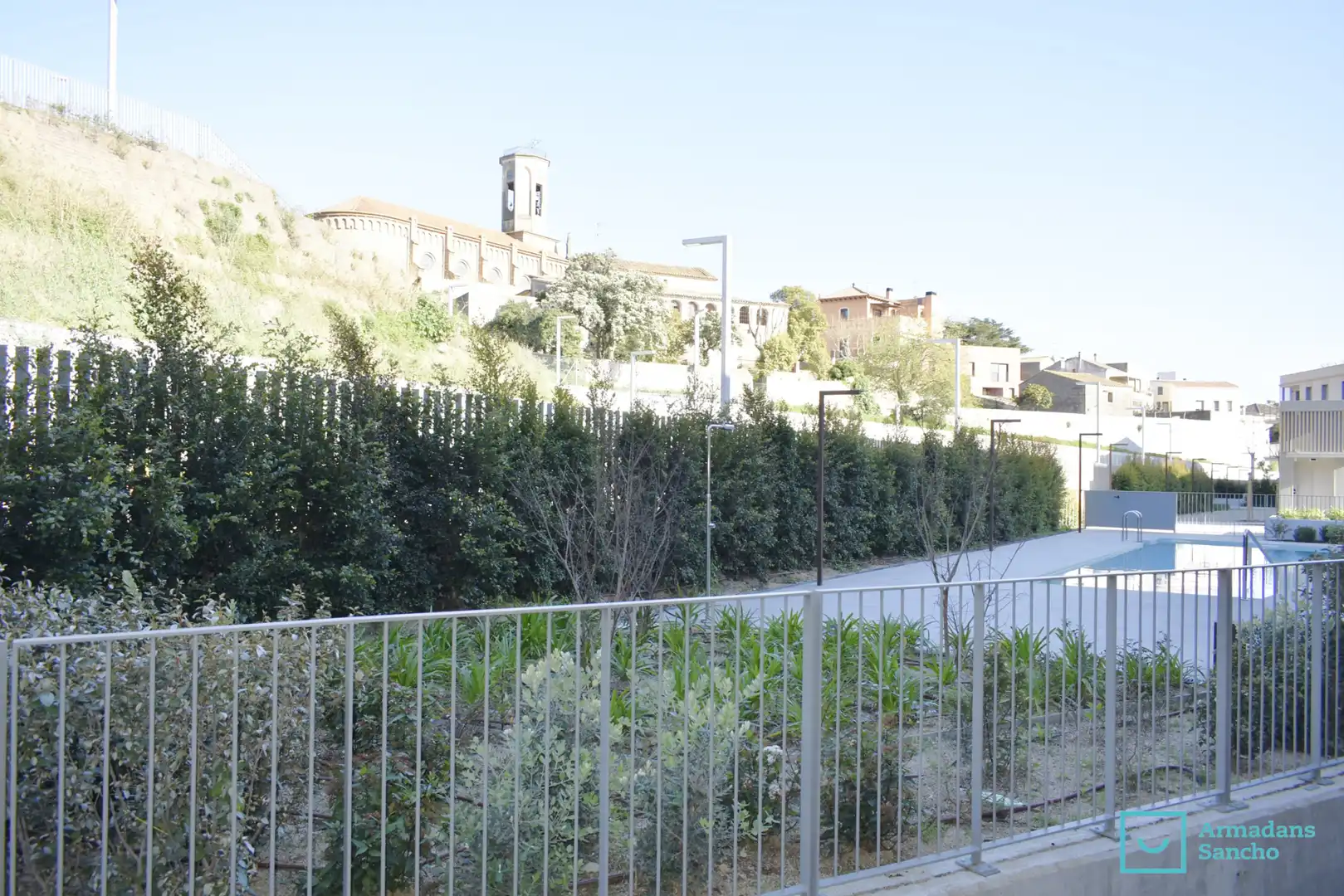 Vista exterior de Piso de alquiler en Tiana con Terraza