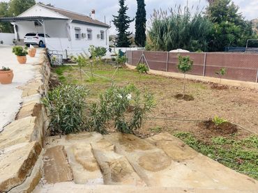 Casa rústica amb jardí en venda a Almogía