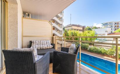 Swimming pool of Flat for sale in Salou  with Balcony