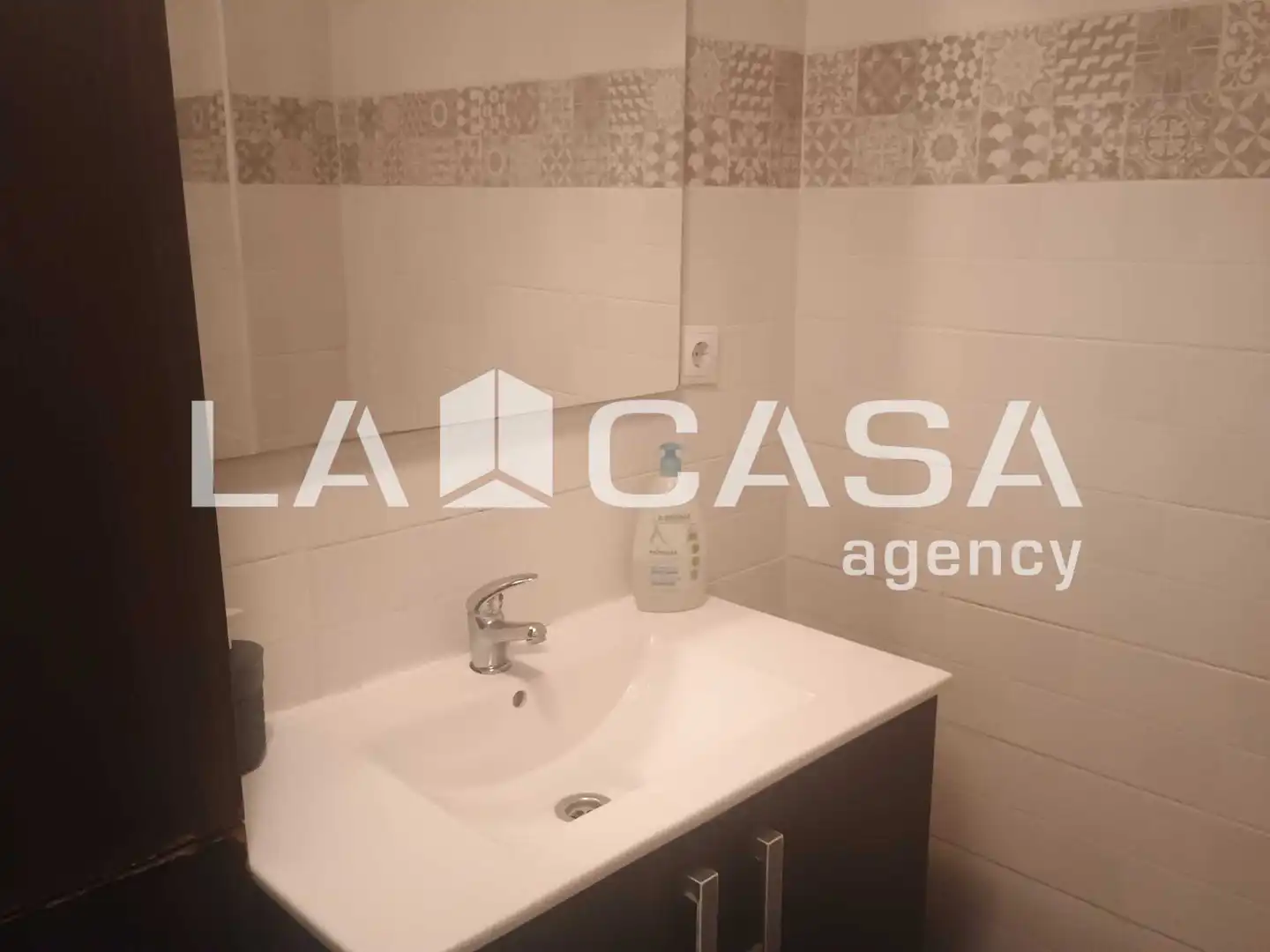 Bathroom of Flat for sale in Algeciras