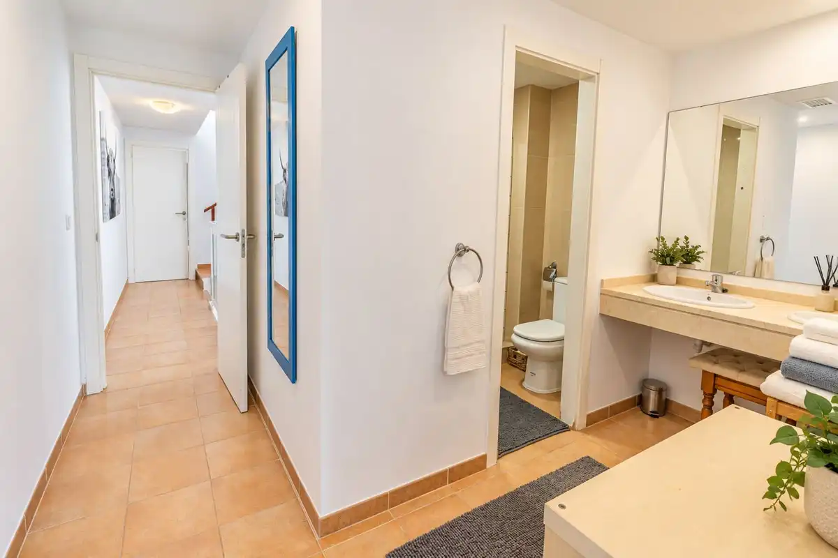 Maison mitoyenne avec piscine à vendre à La Alcaidesa, imagen 9