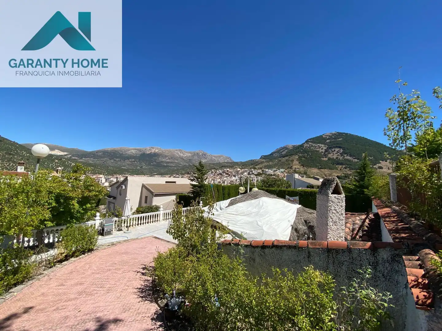 Vista exterior de Casa o chalet en venta en Valdepeñas de Jaén con Aire acondicionado, Calefacción y Jardín privado