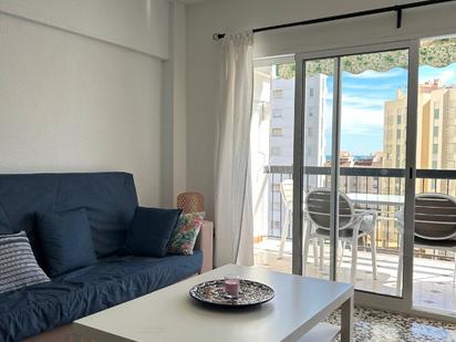 Dormitori de Apartament de lloguer en La Pobla de Farnals amb Terrassa, Moblat i Piscina comunitària