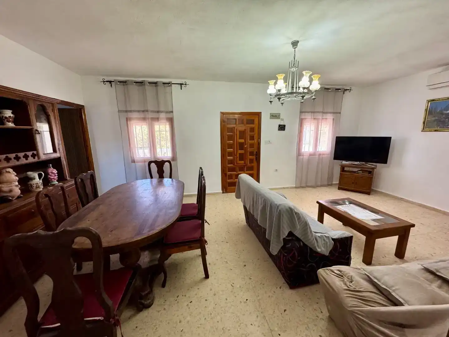 Sala d'estar de Pis de lloguer en Turís amb Aire condicionat, Jardí privat i Traster