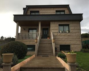 Vista exterior de Casa o xalet en venda en Ourense Capital  amb Jardí privat, Parquet i Terrassa