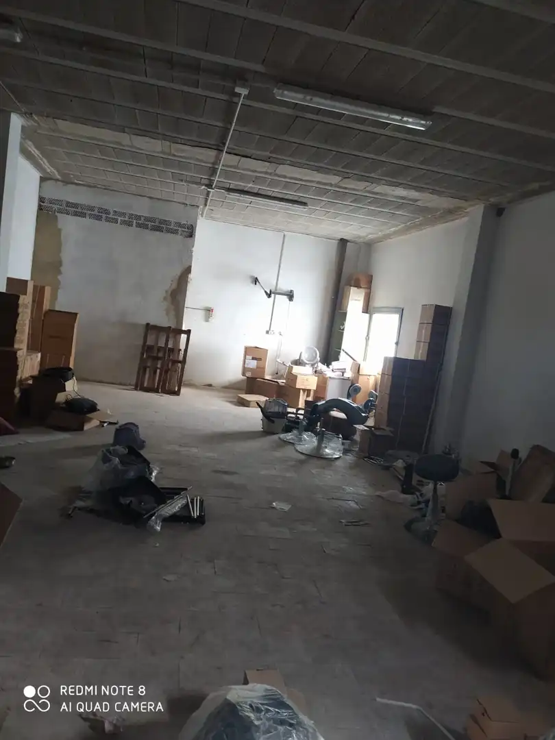 Nave industrial en venta en Godella