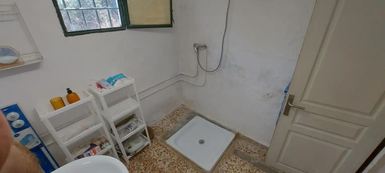 Bany de Casa o xalet en venda en Alfara de la Baronia amb Terrassa