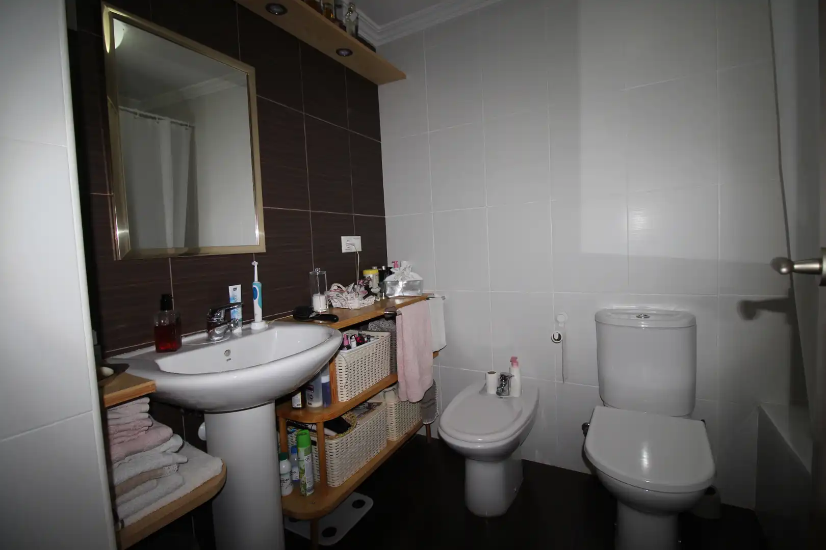 Bathroom of Flat for sale in Carlet  with Terrace, Storage room and Oven