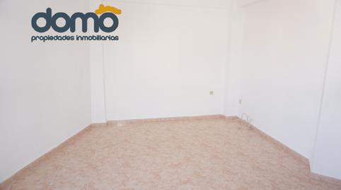 Photo 5 of Flat to rent in Avenida de América, Barrio de Zaidín, Granada