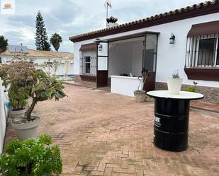 Exterior view of House or chalet for sale in Chiclana de la Frontera  with Private garden