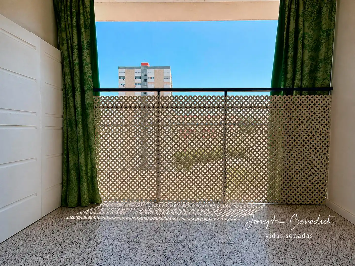 Balcony of Flat for sale in L'Hospitalet de Llobregat  with Air Conditioner, Heating and Terrace