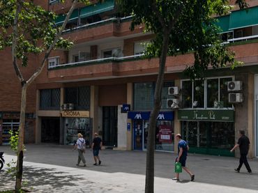 Gewerbefläche zum Verkauf in Rambla de Sant Joan