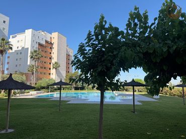 Piso con piscina en venta en Avenida del puerto 33