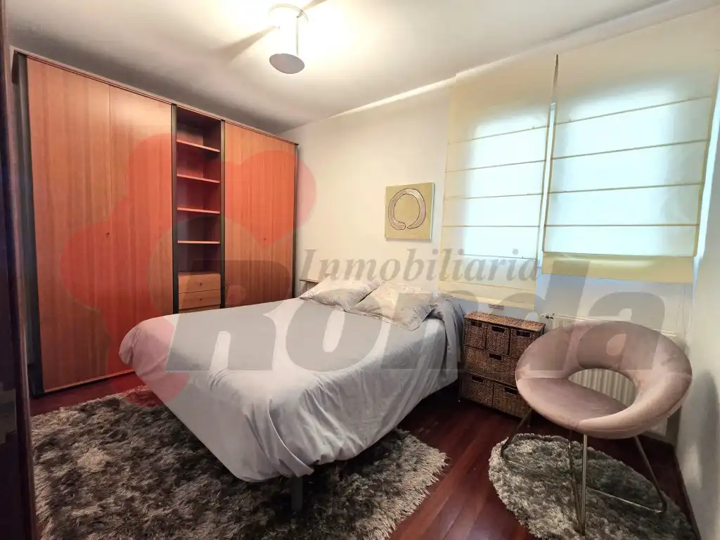 Schlafzimmer von Wohnungen zur Miete in Lugo