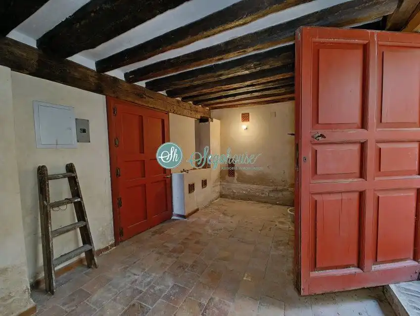 Flat for sale in Segovia  with Heating