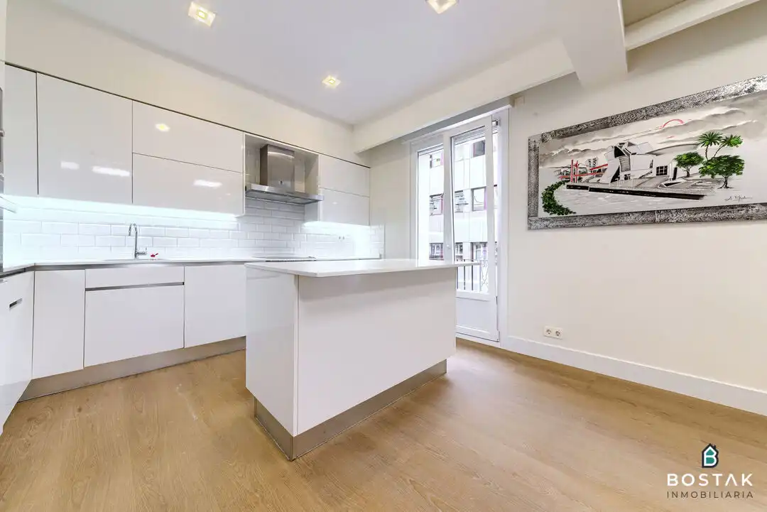 Kitchen of Flat for sale in Barakaldo   with Heating and Terrace