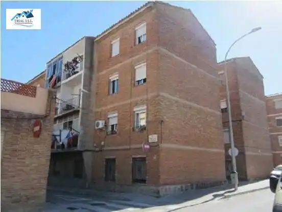 Vista exterior de Pis en venda en Creu de Barberà - Sector Sud