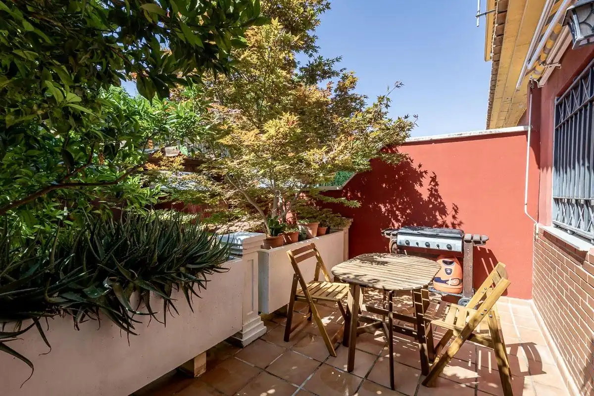 Terrassa de Casa adosada en venda en Alhendín amb Aire condicionat, Calefacció i Jardí privat