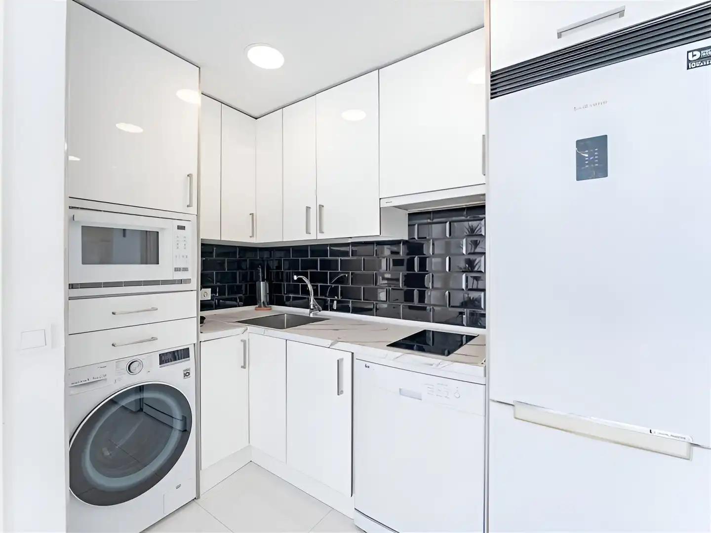 Apartament amb piscina en venda a Solymar, imagen 10
