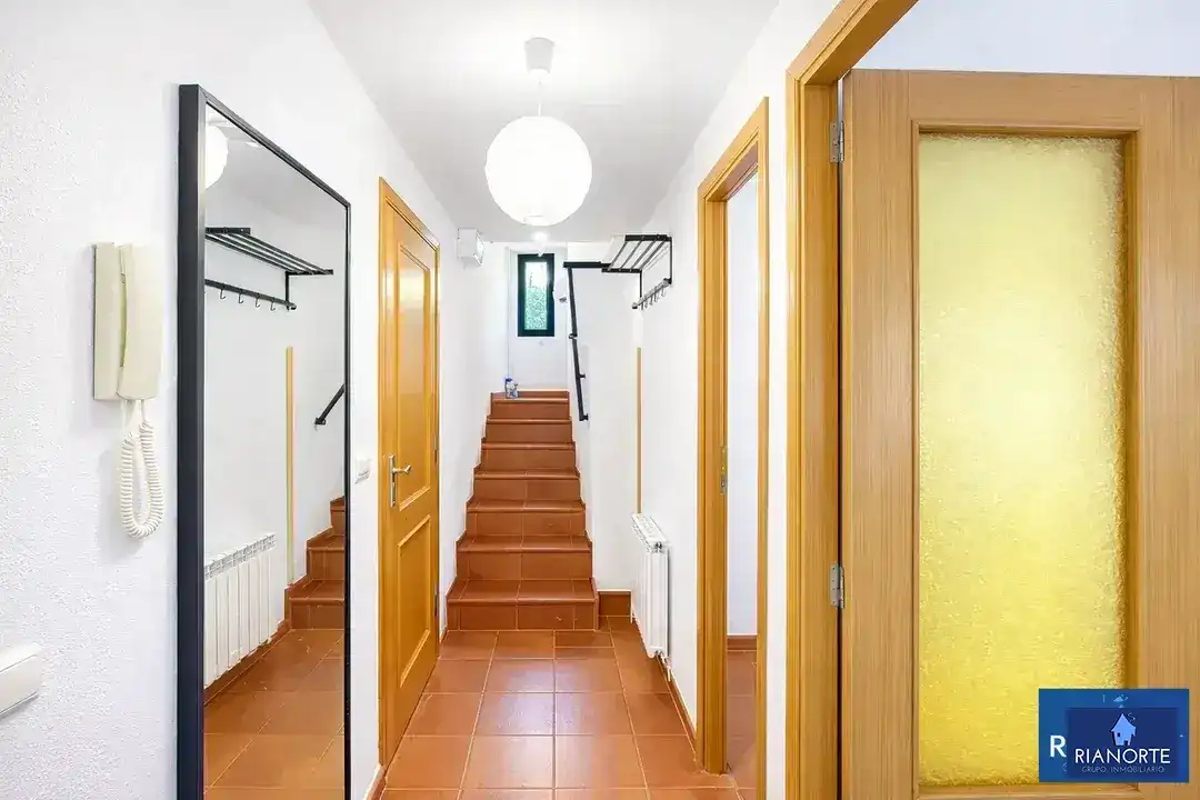 Piso con piscina en venta en Calle Castillo de Gauzón, imagen 12