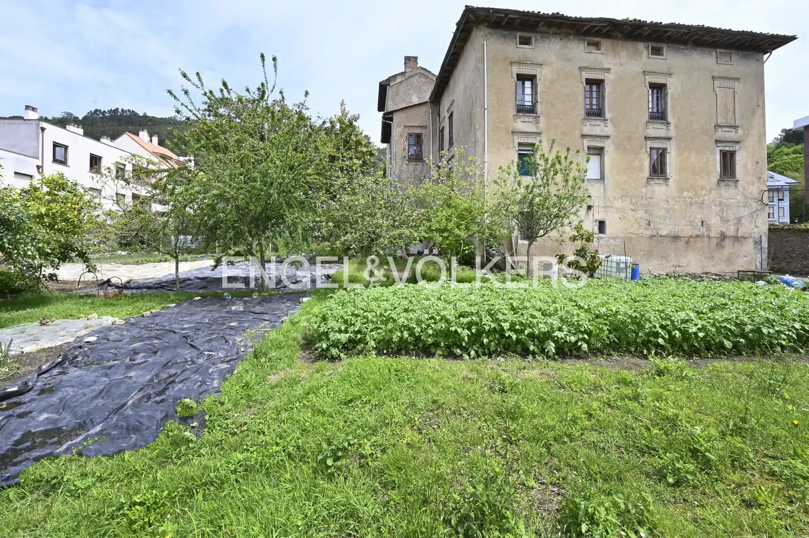 Casa adosada en venta en Limpias con Calefacción, Jardín privado y Terraza