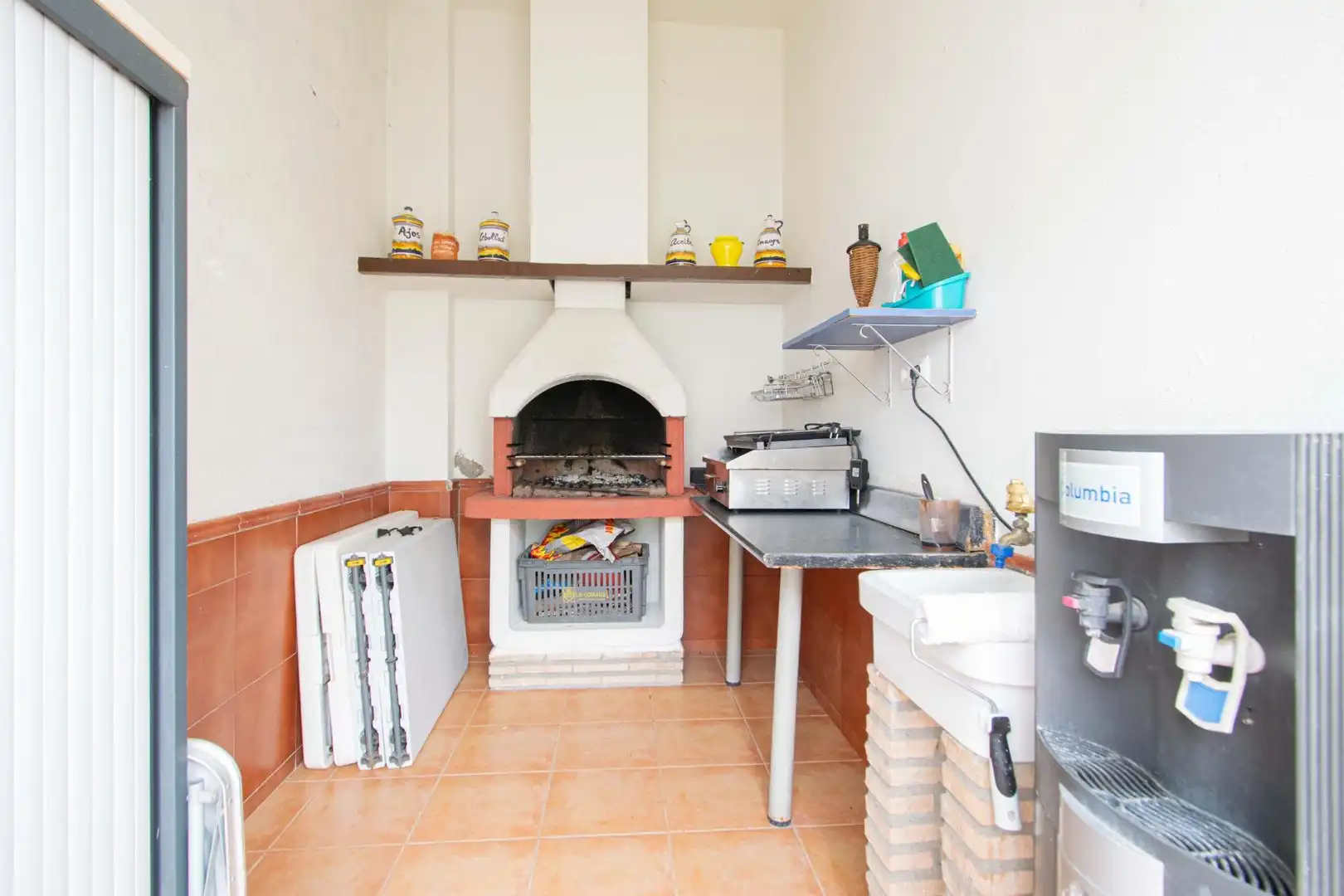 Kitchen of Detached homes for sale in Almensilla  with Private garden, Storage room and Swimming Pool