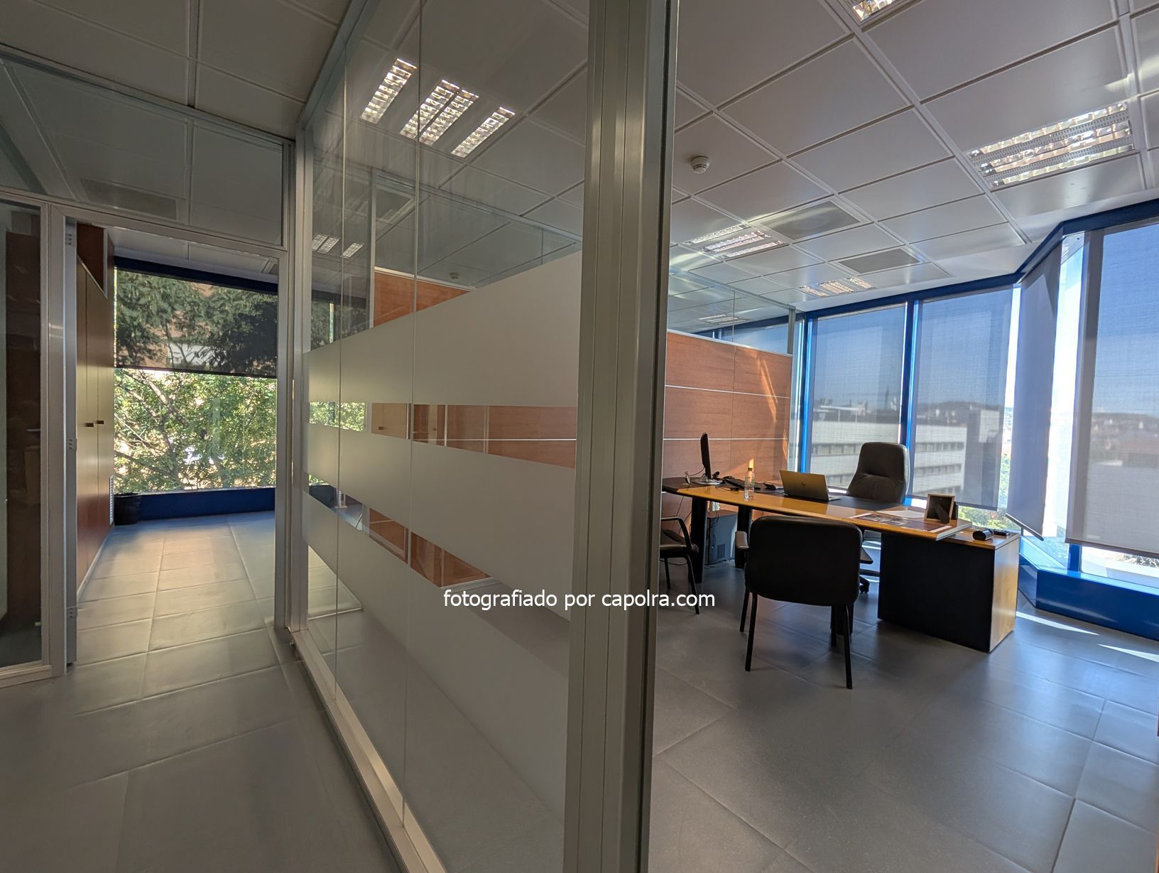 Office for sale in Badalona  with Air Conditioner and Heating