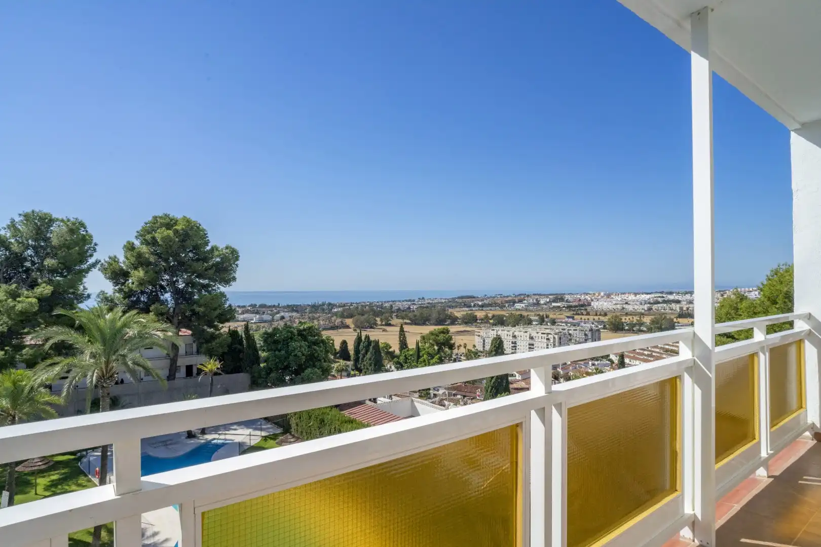 Apartament amb terrassa en venda a Nueva Andalucía, imagen 13