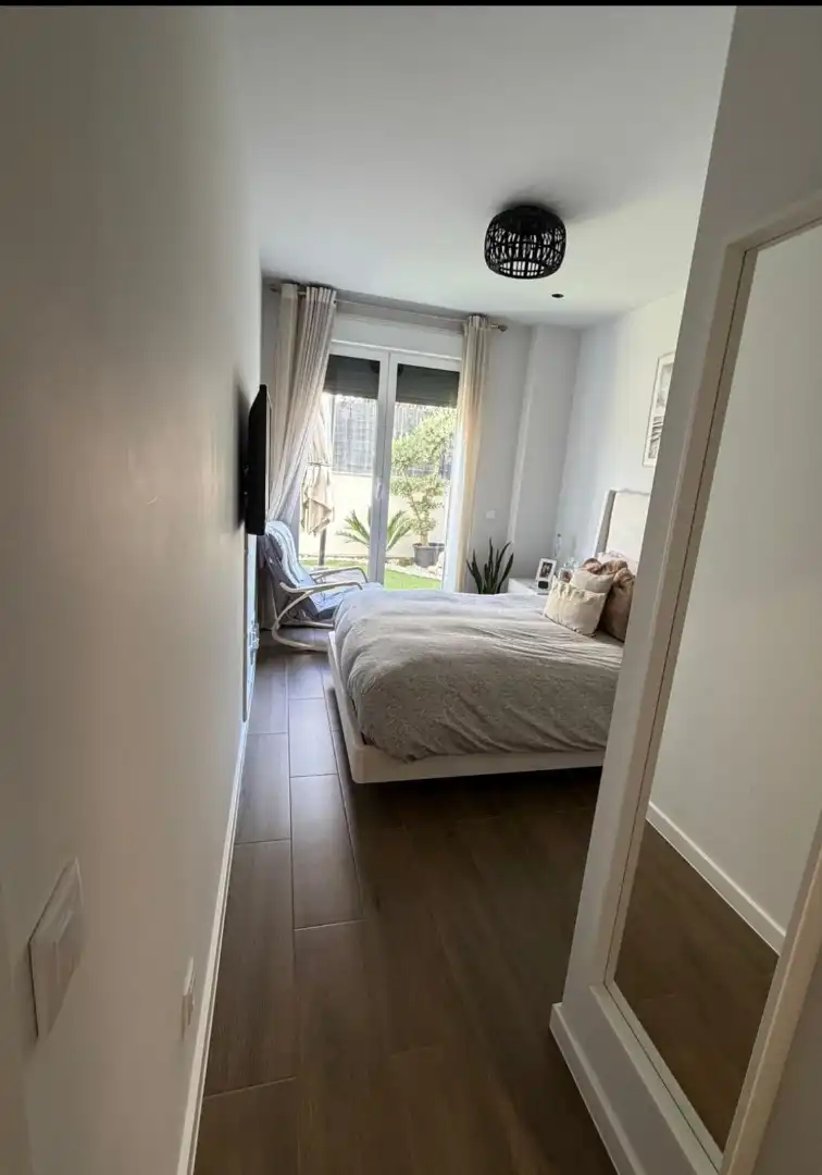 Bedroom of Ground floor for sale in Madrid  with Air Conditioner, Heating and Private garden