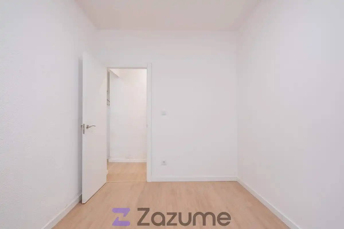 Habitación de Piso de alquiler en Zaragoza con Calefacción, Parquet y Terraza