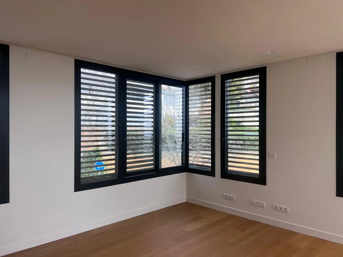 Habitación de Casa o chalet en venta en Barcelona con Aire acondicionado, Calefacción y Jardín privado