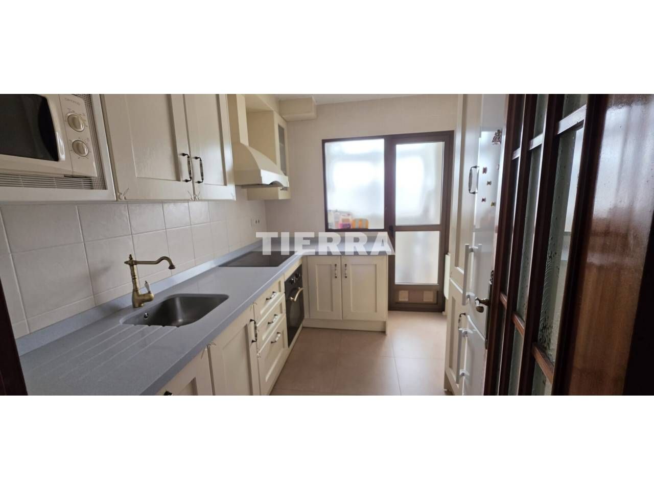 Kitchen of Flat for sale in  Murcia Capital  with Storage room and Balcony