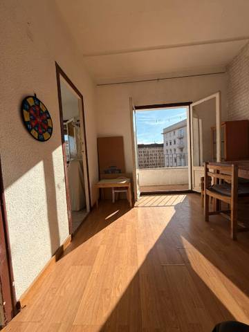 Piso en Venta en Carrer d'Olesa en La Sagrera