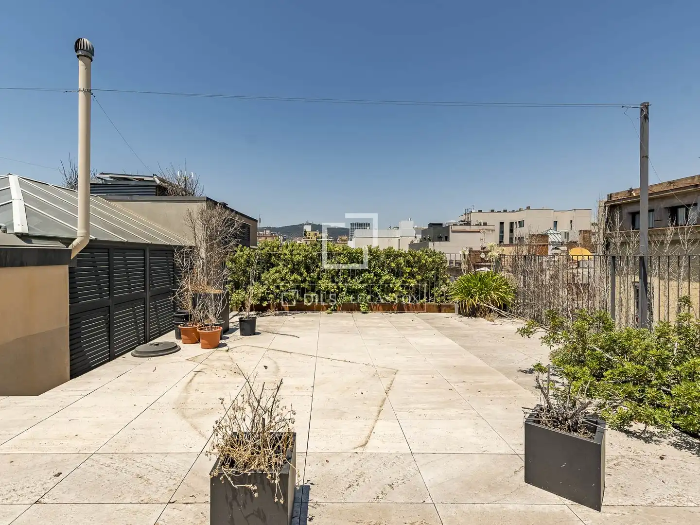 Terraza de Ático en venta en Barcelona con Aire acondicionado, Calefacción y Jardín privado