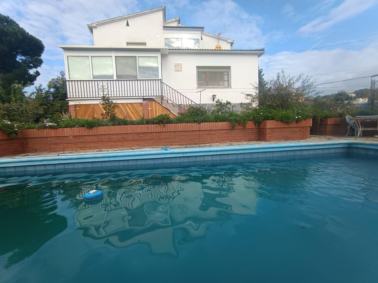 Swimming pool of House or chalet for sale in Piera  with Heating, Private garden and Parquet flooring