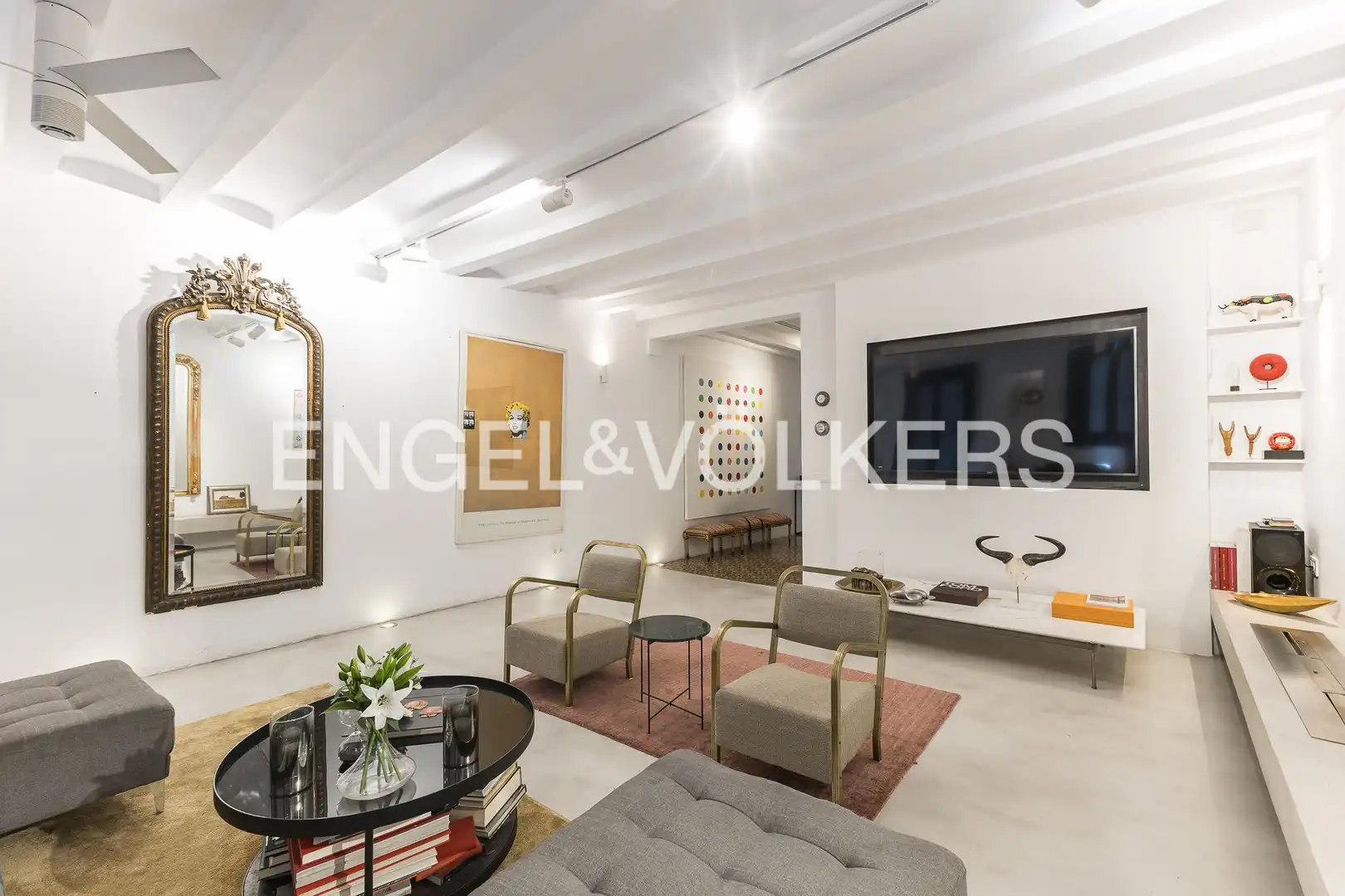 Appartamento con terrazza in vendita a Ciutat Vella, imagen 2
