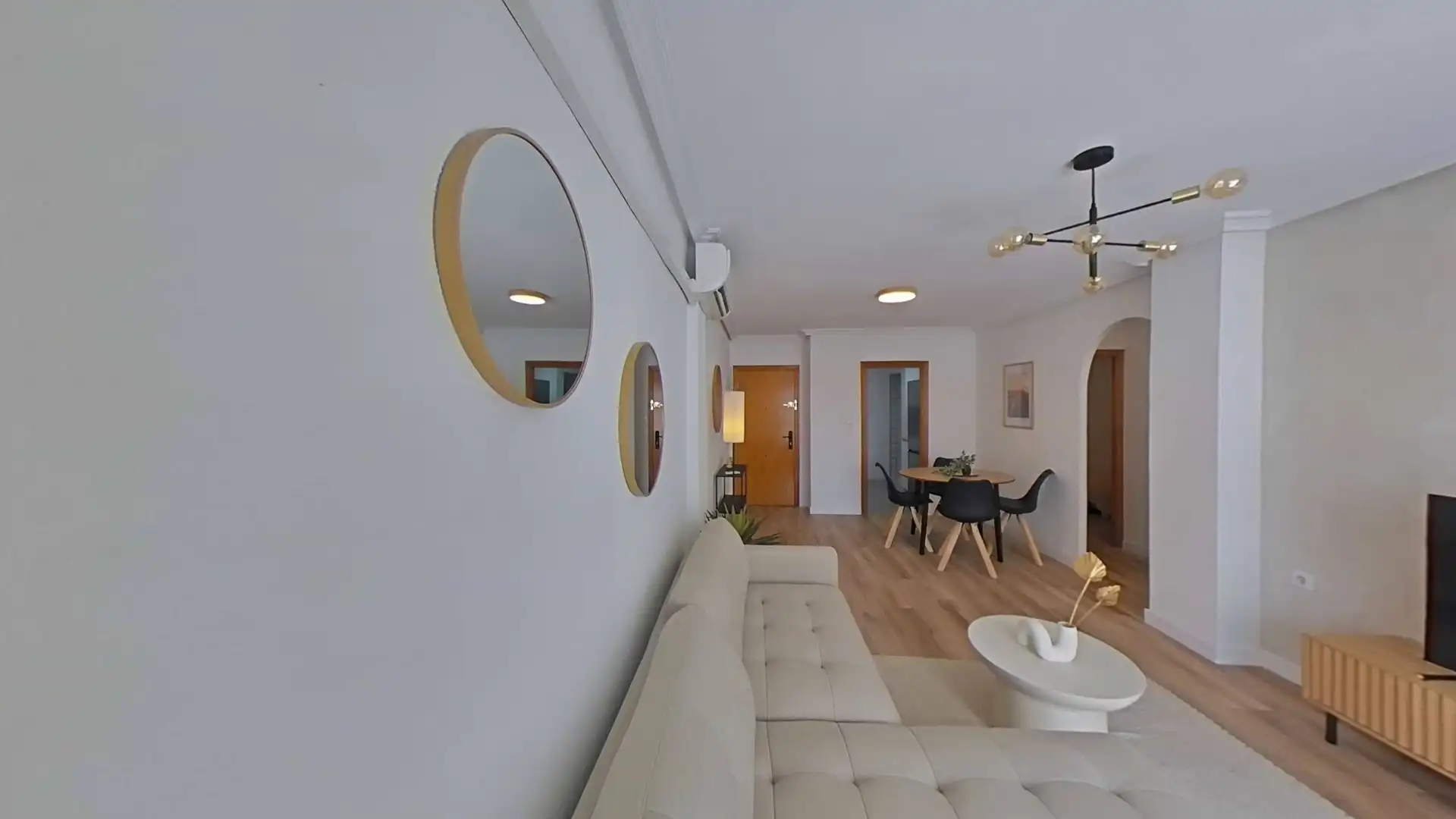 Sala d'estar de Apartament en venda en Torrevieja amb Aire condicionat, Calefacció i Terrassa