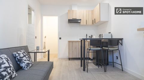 Foto 3 de Habitació a Pueblo Nuevo, Madrid Capital