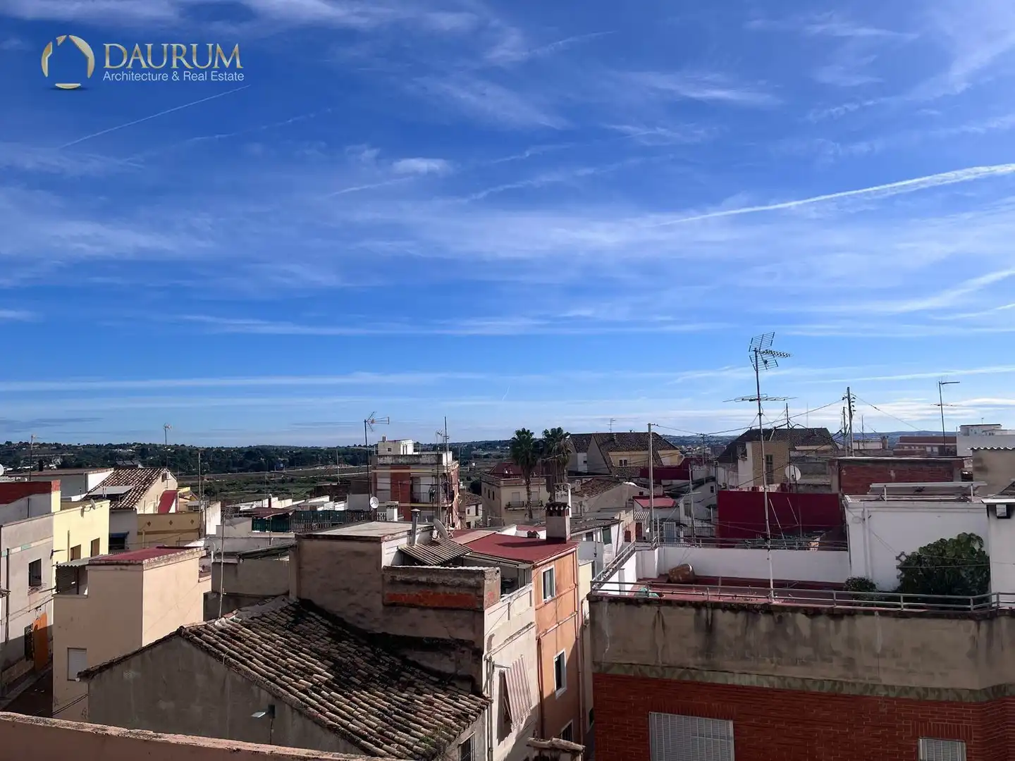 Vista exterior de Casa adosada en venta en Llíria con Aire acondicionado, Terraza y Trastero