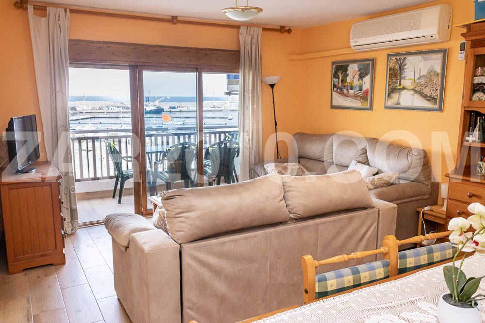 Living room of Flat for sale in Garrucha  with Air Conditioner, Heating and Terrace
