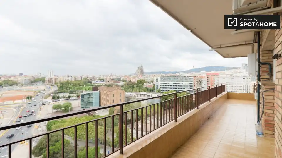 Piso de alquiler en El Clot