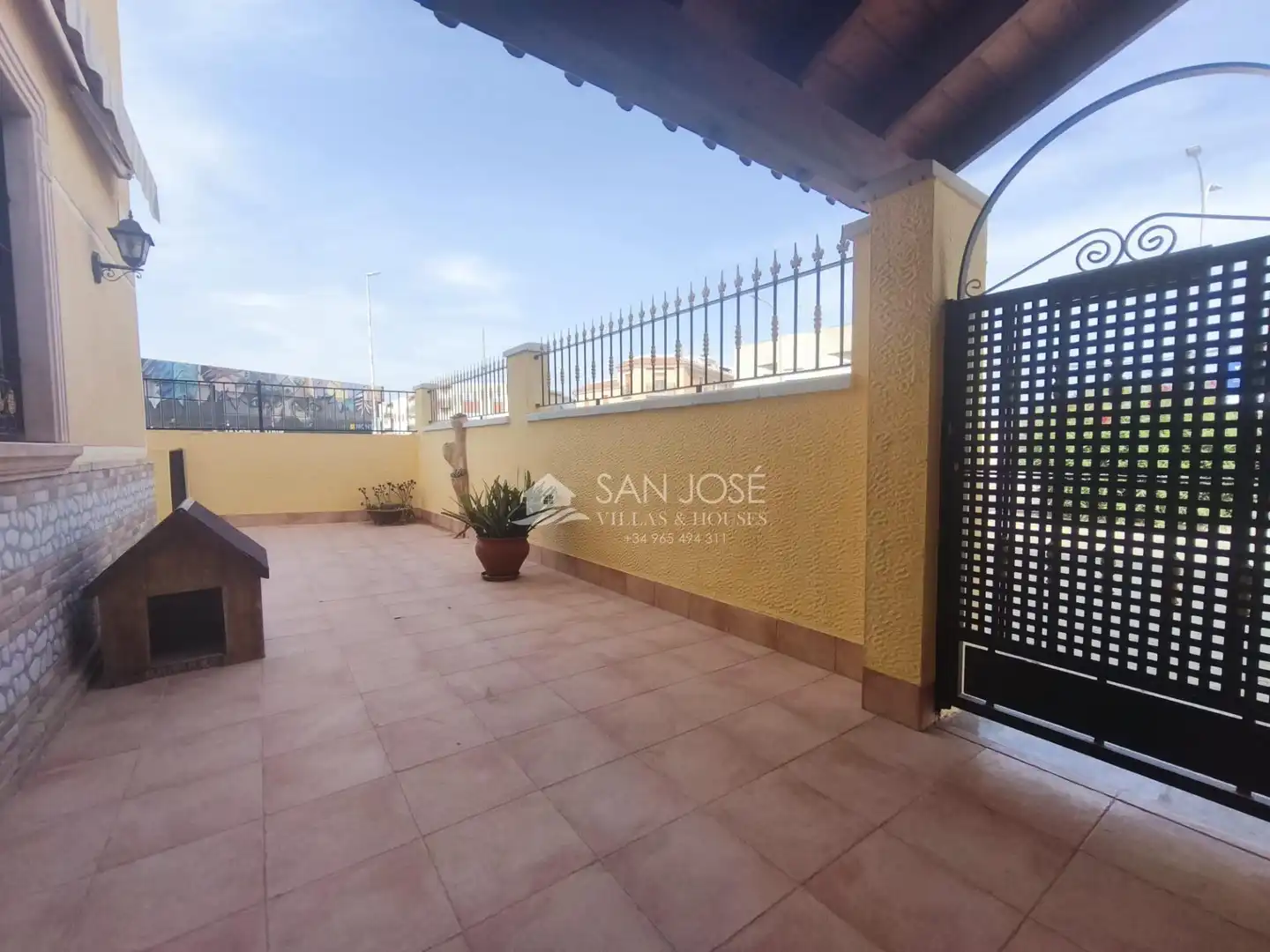 Terrace of Houses for rent in Aspe  with Air Conditioner, Heating and Terrace