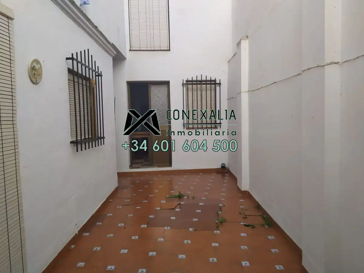 Vista exterior de Casa o chalet en venta en Pruna con Terraza y Balcón